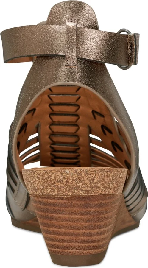 Earth Women's Hattie Fisherman Wedge Sandals - Image 7