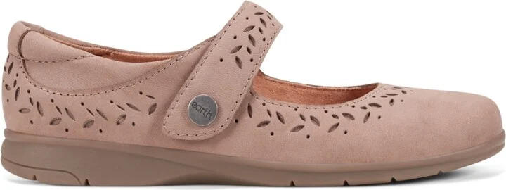 Earth Women's Kinsey Mary Jane Flats - Image 10