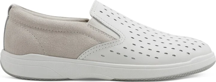 Earth Women's Nel Laser Cut Round Toe Casual Slip-On Sneakers - Image 7