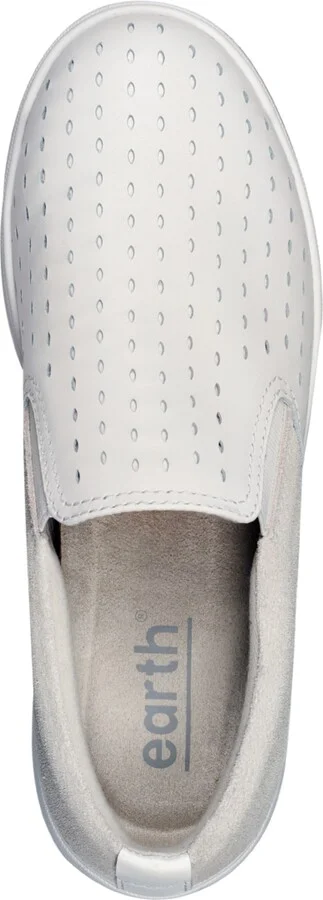Earth Women's Nel Laser Cut Round Toe Casual Slip-On Sneakers - Image 9