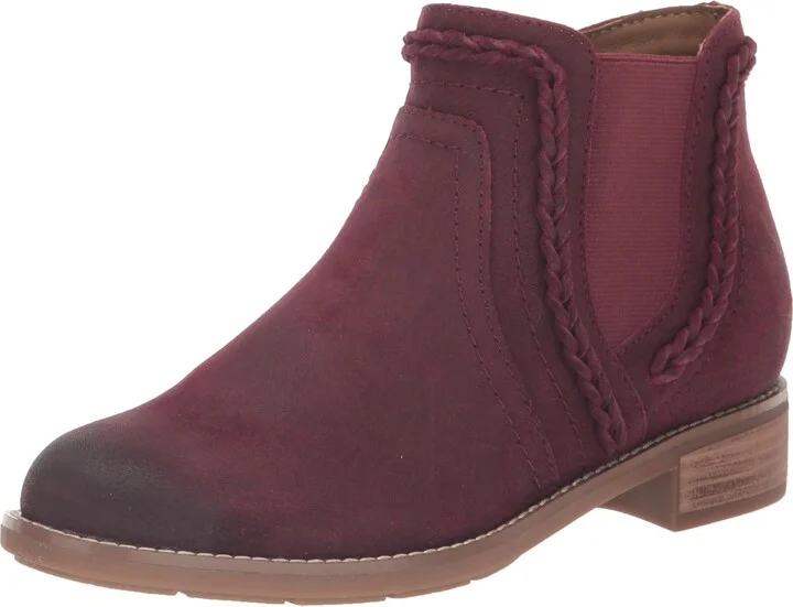 Earth® Women's NIKA Casual Bootie