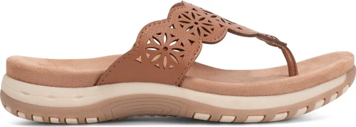 Earth Women's Sadie T-Strap Flat Sandals - Image 10