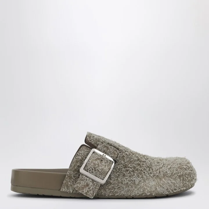 Ease Buckle mule in khaki green