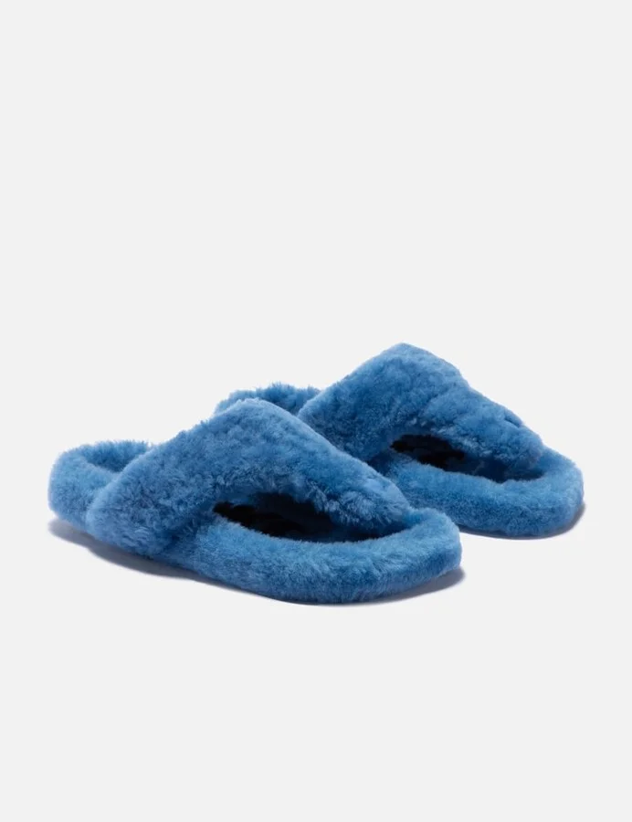 Ease Toe Post Sandal - Image 4