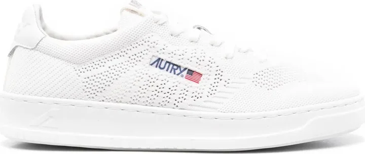 Easeknit Medalist sneakers