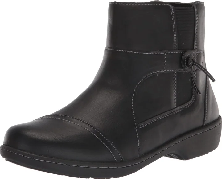 Eastland Women's Bella Ankle Boot