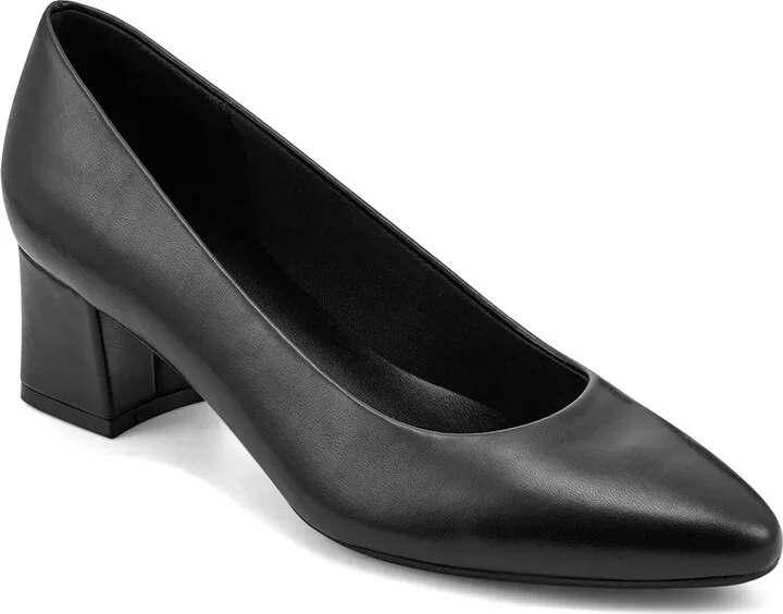 Easy Spirit Nicole Pump