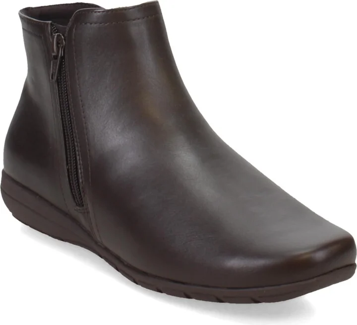 Easy Spirit Women's Alice Ankle Boot