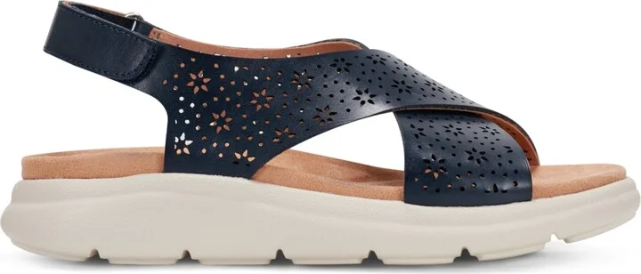 Easy Spirit Women's Amiya Crisscross Lightweight Flat Sandals - Image 6