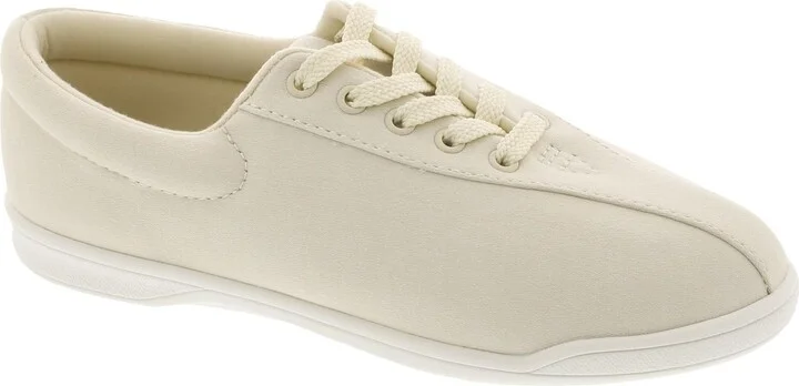 Easy Spirit Women's AP2 Sneaker