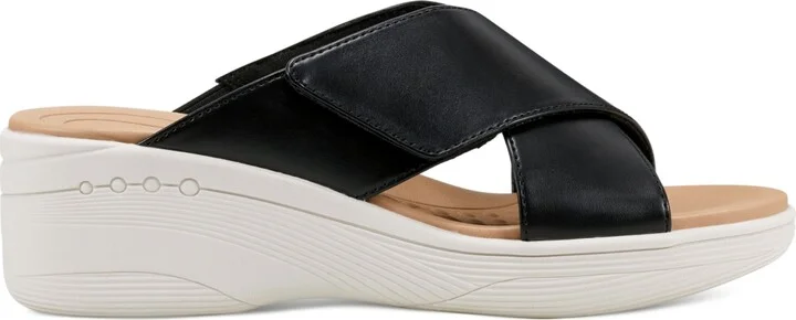 Easy Spirit Women's Bindie Crisscross Lightweight Wedge Sandals - Image 2
