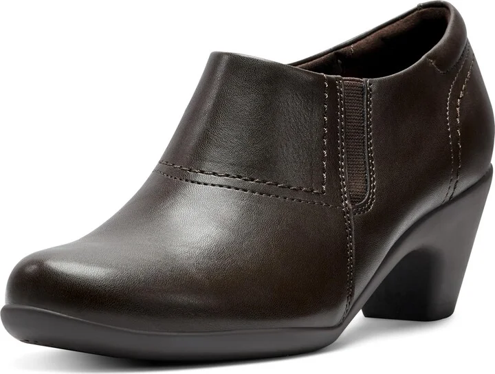 Easy Spirit Women's Caine3 Pump