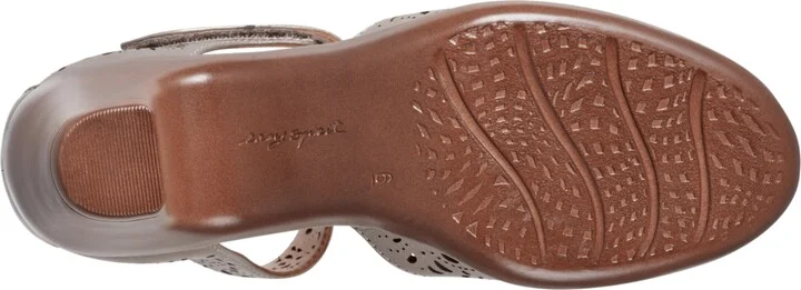 Easy Spirit Women's Cindie Two-Piece Mary Jane Pumps - Image 9