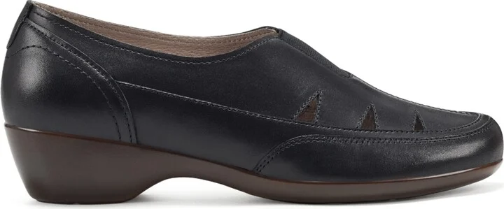 Easy Spirit Women's Daisie Cutout Slip-On Flats - Image 6