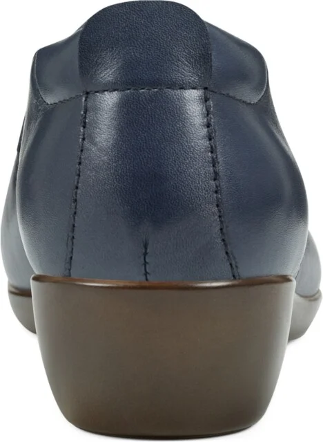Easy Spirit Women's Dolores Slip-On Shoe - Image 11