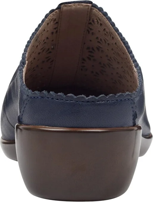 Easy Spirit Women's Dusk Block Heel Mules - Image 7