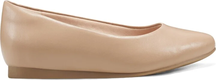 Easy Spirit Women's Fellia Slip-On Pointy Toe Dress Flats - Image 2
