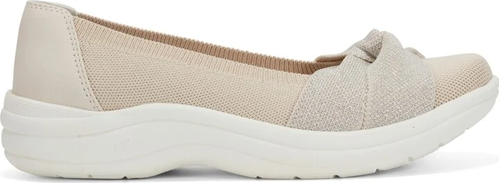 Easy Spirit Women's Heidy Knit Slip-On Flats - Image 10