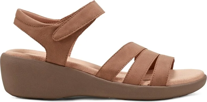 Easy Spirit Women's Kenton Strappy Low Wedge Sandals - Image 6