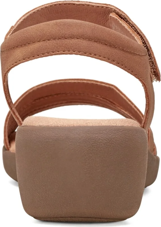 Easy Spirit Women's Kenton Strappy Low Wedge Sandals - Image 7