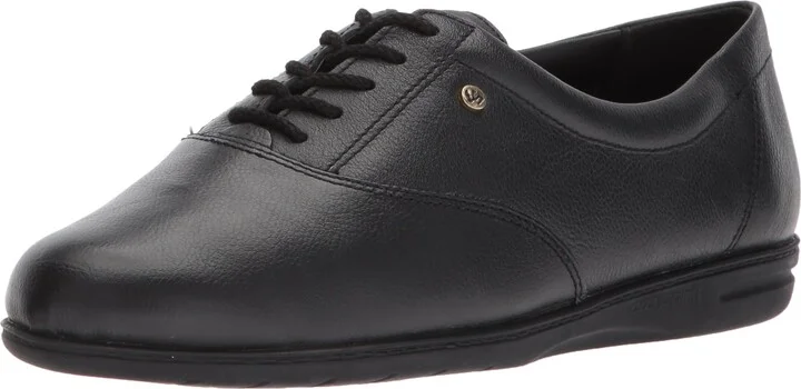 Easy Spirit Women's Motion Sneaker
