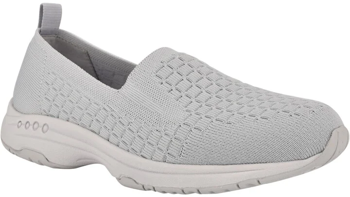 Easy Spirit Women's Tech Round Toe Casual Slip-on Flats