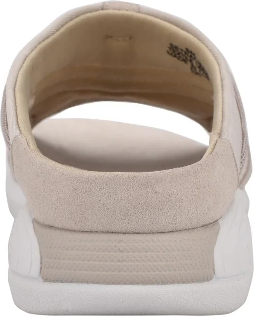 Easy Spirit Women's Traciee Lightweight Flat Easy-On Sandals - Image 3