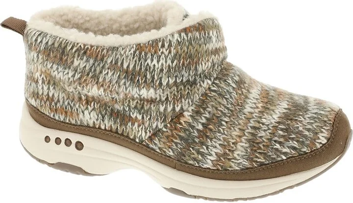 Easy Spirit Women's TRIPPIN2 Ankle Boot