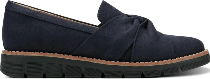 Easy Spirit Women's Vitalia eFlex Ruched Slip-On Loafers - Image 2