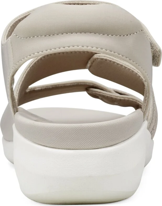 Easy Spirit Women's Weber Lightweight Sporty Sandals - Image 3