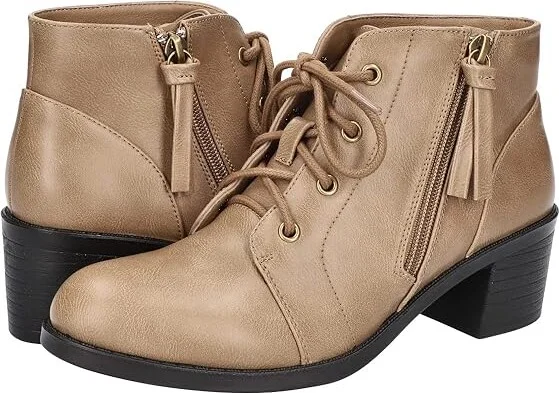 Easy Street Becker Women's Boots Taupe : 7 N (A), Synthetic