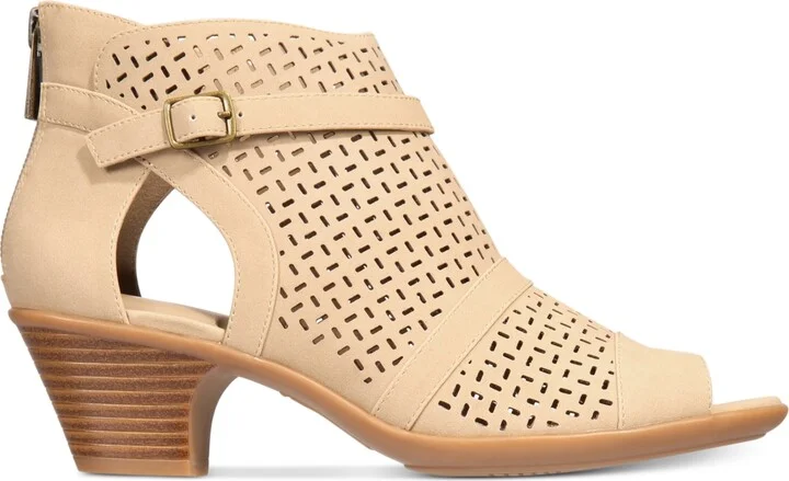 Easy Street Carrigan Sandals - Image 6