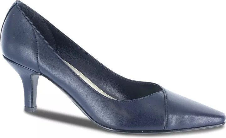Easy Street Chiffon Pump