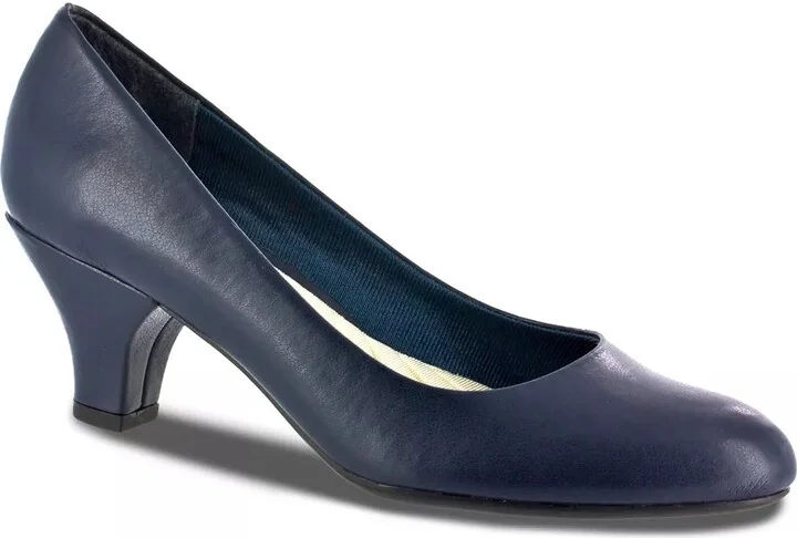 Easy Street Fabulous Pump
