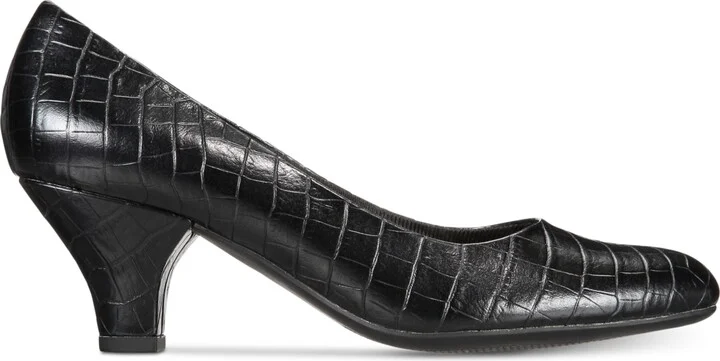 Easy Street Fabulous Pumps - Image 2