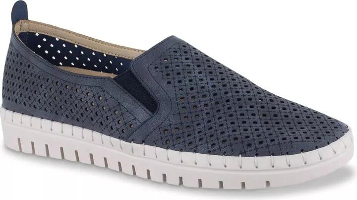 Easy Street Fresh SlipOn Sneaker