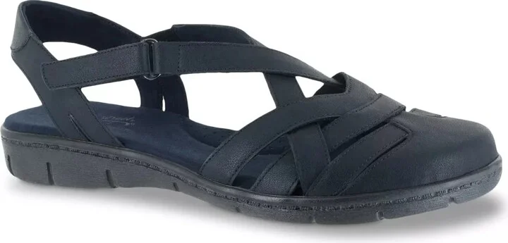 Easy Street Garrett SlipOn