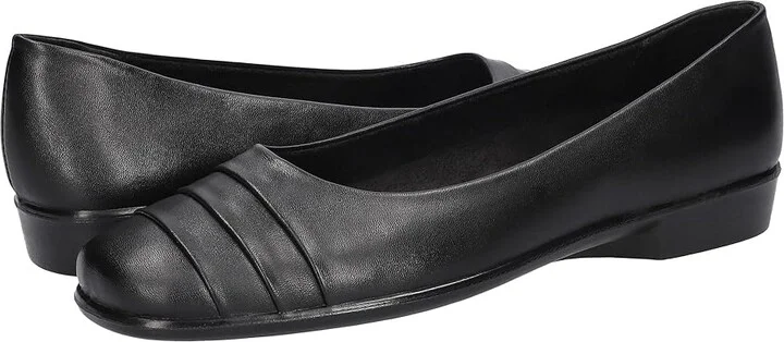 Easy Street Hayes Women's Flat Shoes Black : 7.5 M (B), Synthetic