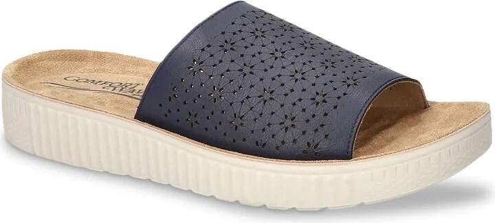 Easy Street Ivey Platform Sandal