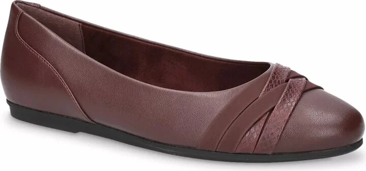 Easy Street Kylie Ballet Flat