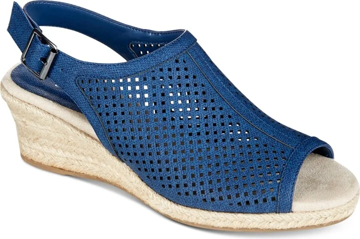 Easy Street Stacy Wedge Sandals