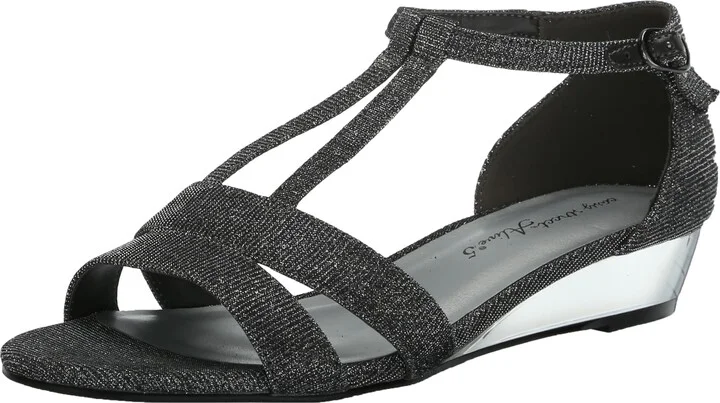 Easy Street Women's Alora Wedge Sandal