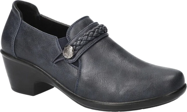 Easy Street Women's Amber Comfort Slip-On Shooties