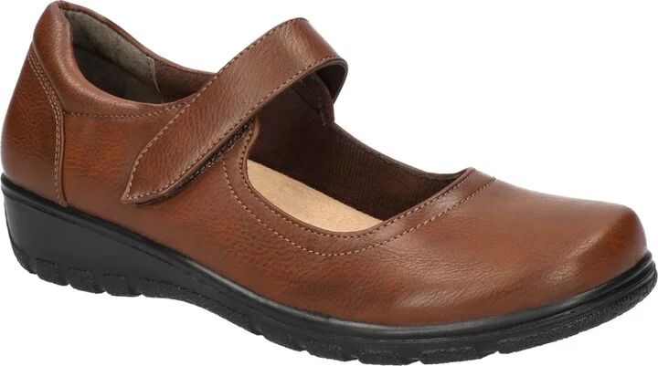 Easy Street Women's Archer Comfort Mary Jane Flats