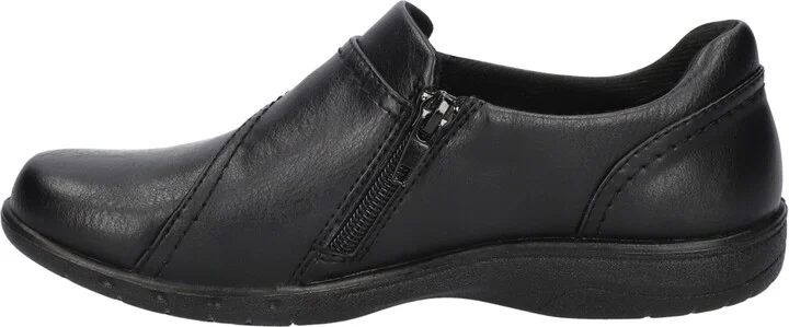 Easy Street Women's Ariah Comfort Flats - Image 11
