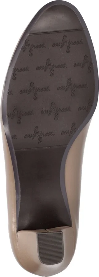 Easy Street Women's Ballari Pumps - Image 9