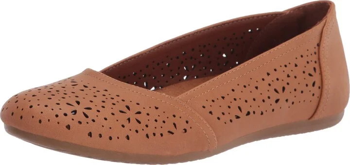 Easy Street Women's Ballet Flat