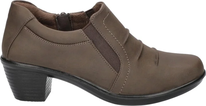 Easy Street Women's Chipper Comfort Shooties - Image 2