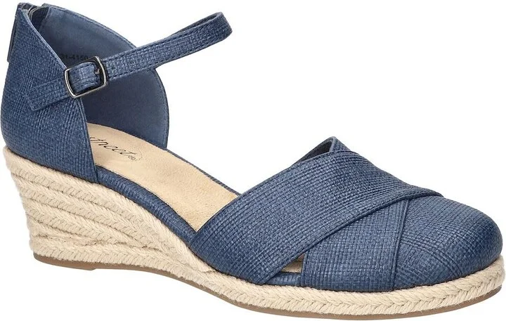 Navy Linen Embossed