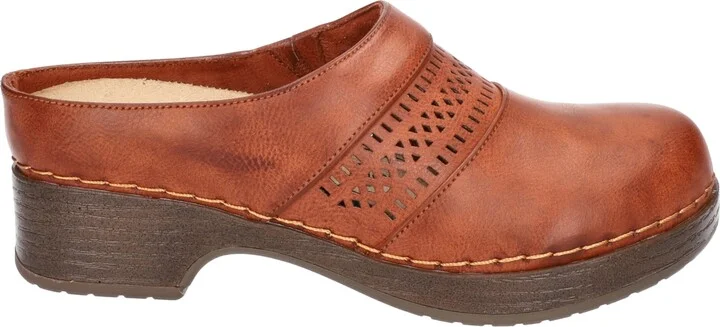 Easy Street Women's Easy Works Sidra Slip Resistant Clogs - Image 2